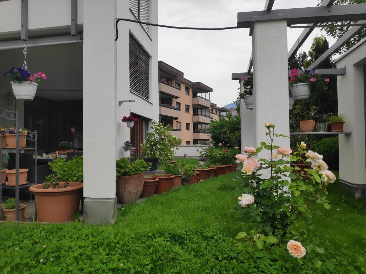 Bed & Breakfast คูร์ ภายนอก รูปภาพ