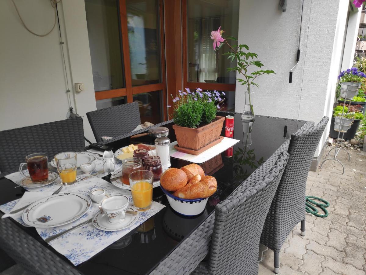 Bed & Breakfast คูร์ ภายนอก รูปภาพ